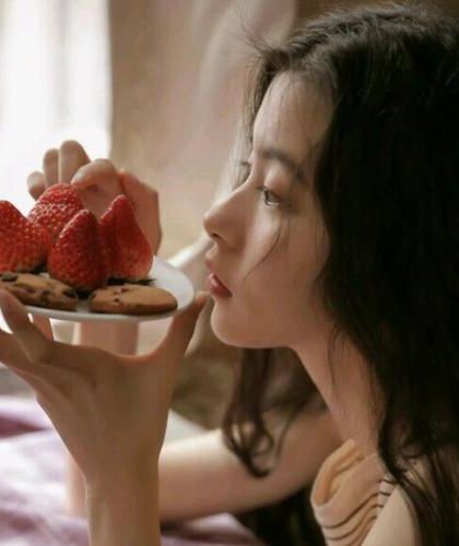 32.《我的灵魂伴侣是自由人》作者：菌行758B2A91