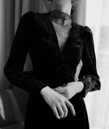 【BL】《本能痴迷》作者：小吾君