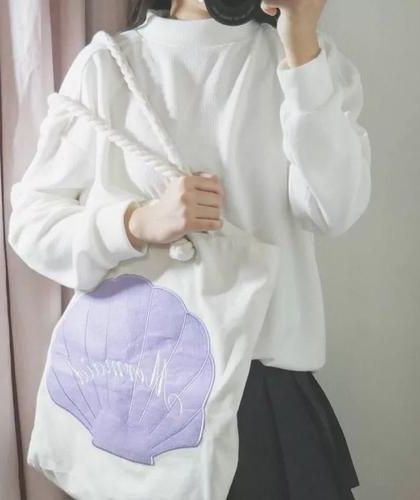 【热文】《青山似玉》初霜盛庭